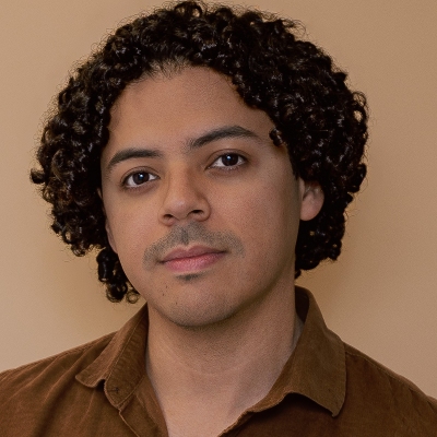 ADRIÁN GUARDIÁN